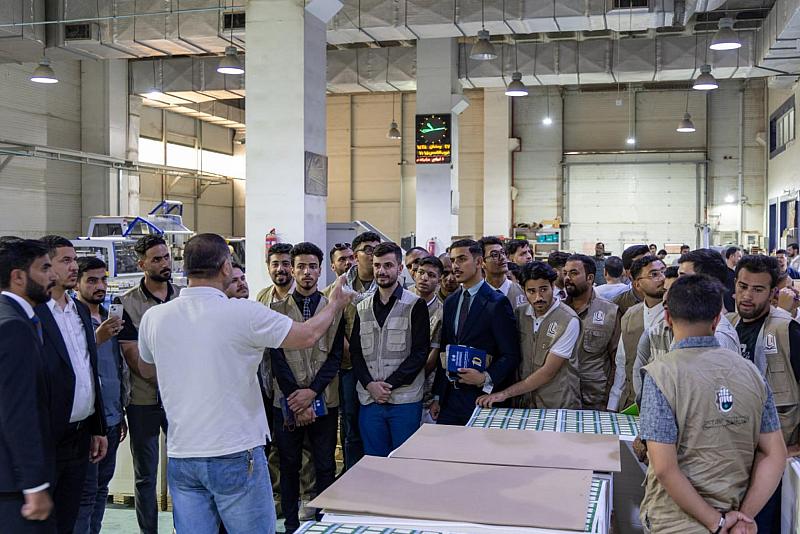 قسم العلاقات ينظّم جولة لطلبة مخيم فتية الكفيل الوطني لعدد من مشاريع العتبة العباسية المقدسة