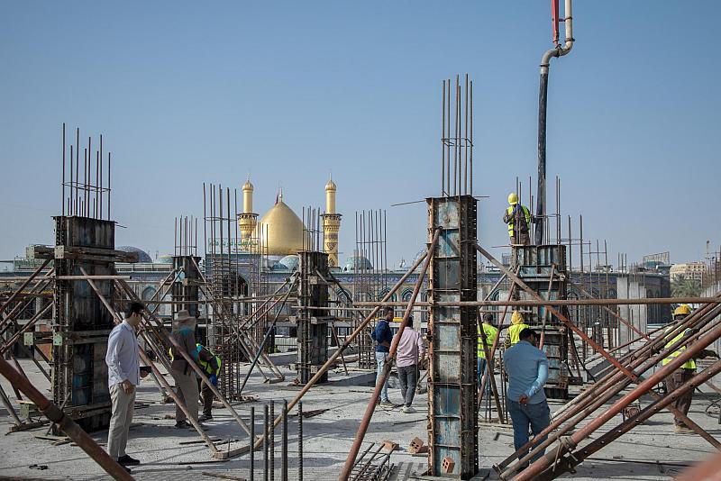 قسم المشاريع الهندسية ينهي أعمال صب الأعمدة الخرسانية لمشروع صحن أم البنين (عليها السلام)