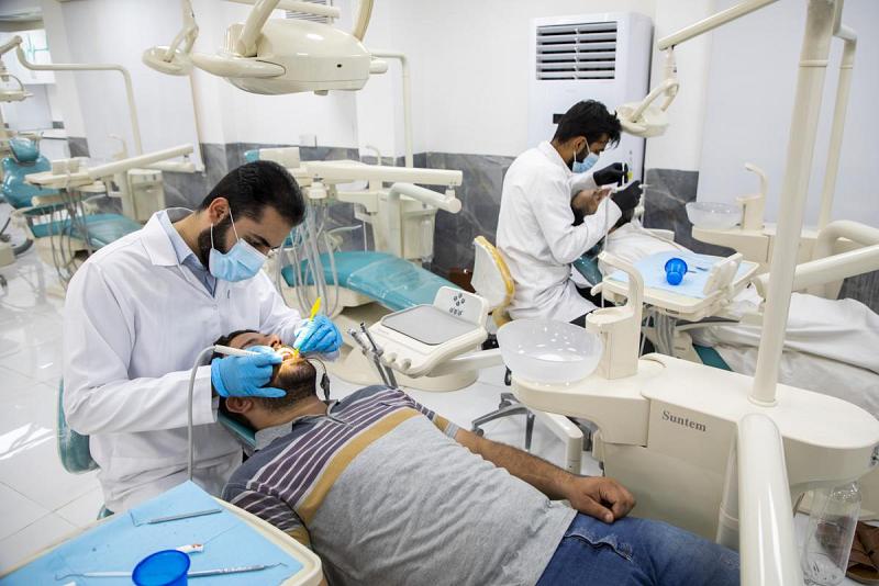 جامعة العميد: أكثر من 10 ألاف شخص تلقى العلاج في عياداتنا الطبية خلال عام واحد 