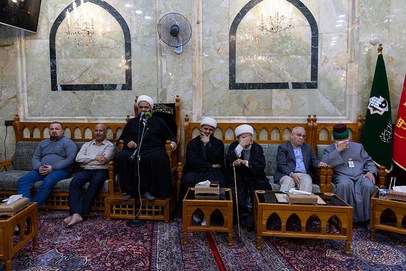قسم العلاقات العامة يقيم مجلسه العزائي الأسبوعي لاستذكار مصائب أهل البيت (عليهم السلام)