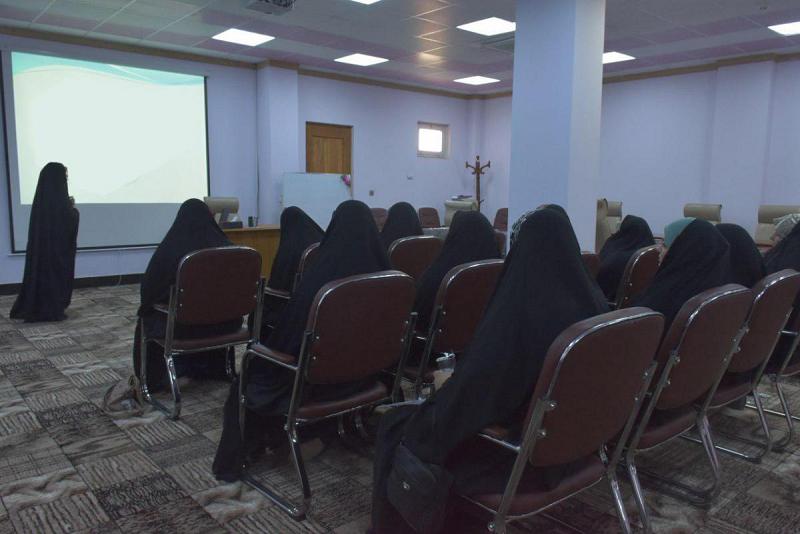 مركزُ الثقافة الأسريّة يختتم برنامجه التنمويّ لموظّفات مديريّة بيئة كربلاء المقدّسة