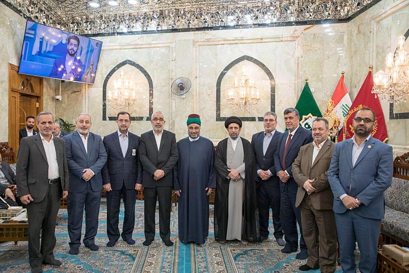 لتعزيز الخدمات المقدمة للزائرين.. الأمين العام للعتبة العباسية يلتقي أمين عام العتبة العلوية 