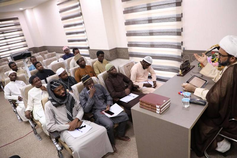 &amp;#34;الشؤون الفكرية&amp;#34; يواصل دوراته القرآنية لطلبة الحوزة العلمية من الجاليات الافريقية