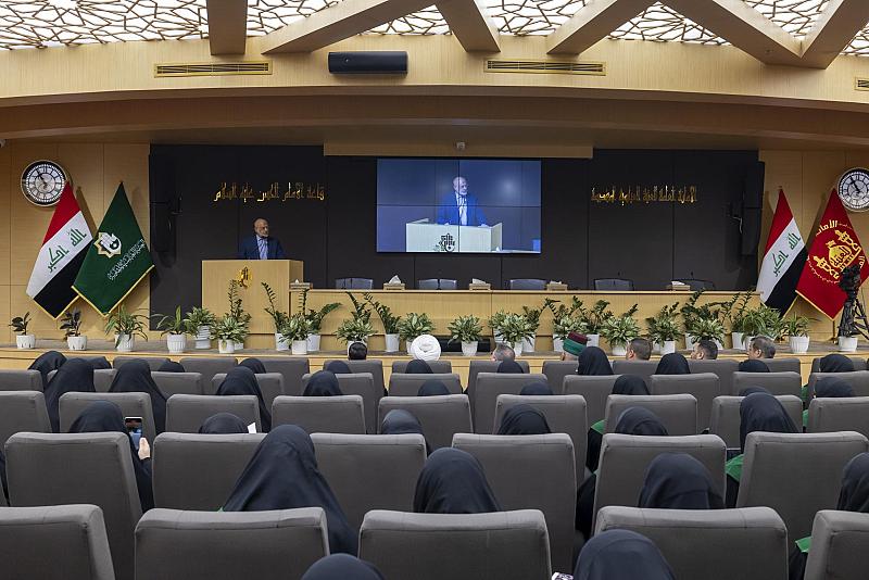 جامعة أهل البيت: حفل تكريم الطالبات يسهم في تشجيع ارتداء العباءة العراقية داخل الوسط الجامعي