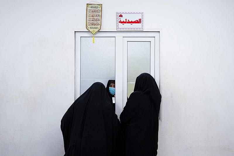 عبر مركز الصديقة الطاهرة.. قسم الشؤون الطبية يقدم خدماته لزائرات المرقدين الطاهرين في كربلاء