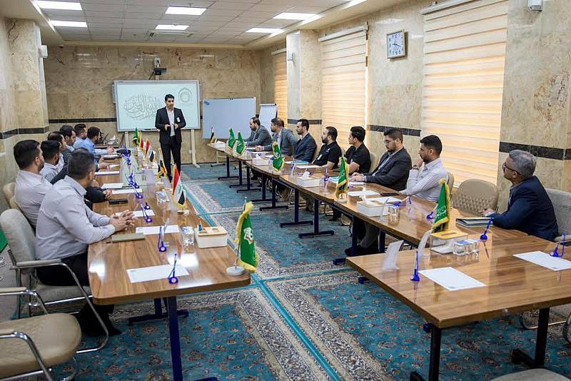 قسم التطوير يقيم دورة تدريبية عن المراسلات والمخاطبات الإدارية لعدد من المنتسبين
