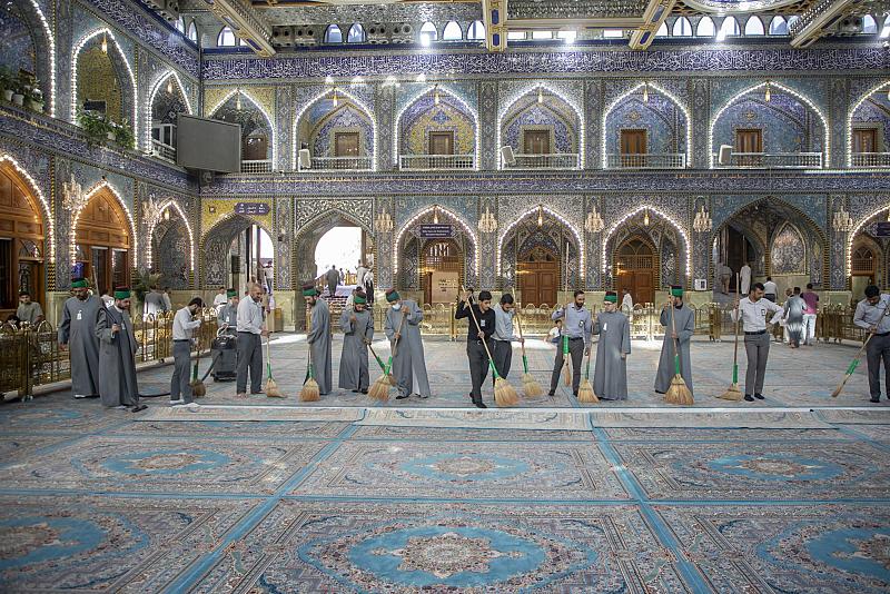 أعمال عدة تنفذها شعبة السادة الخدم لخدمة زائري مرقد أبي الفضل العباس (عليه السلام)
