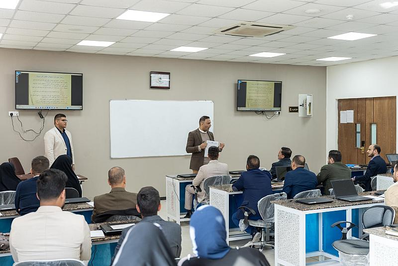 جامعة الكفيل تُنظِّم ورشة عمل حول اعتماد نظام (QR) وصياغة الكتب الرسمية