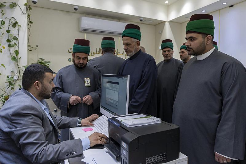 شعبة السادة الخدم تشارك في حملة التبرع للشعبين الإيراني واللبناني
