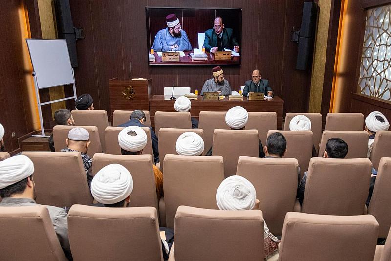 دراسة تسلّط الضوء على التراث الفكري لأسرة آل السيد المجاهد