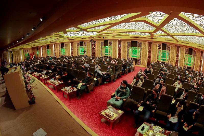 أُولى دروسِ دورة الوقف والابتداء يتلقّاها طلبةُ مشروع الكفيل القرآنيّ