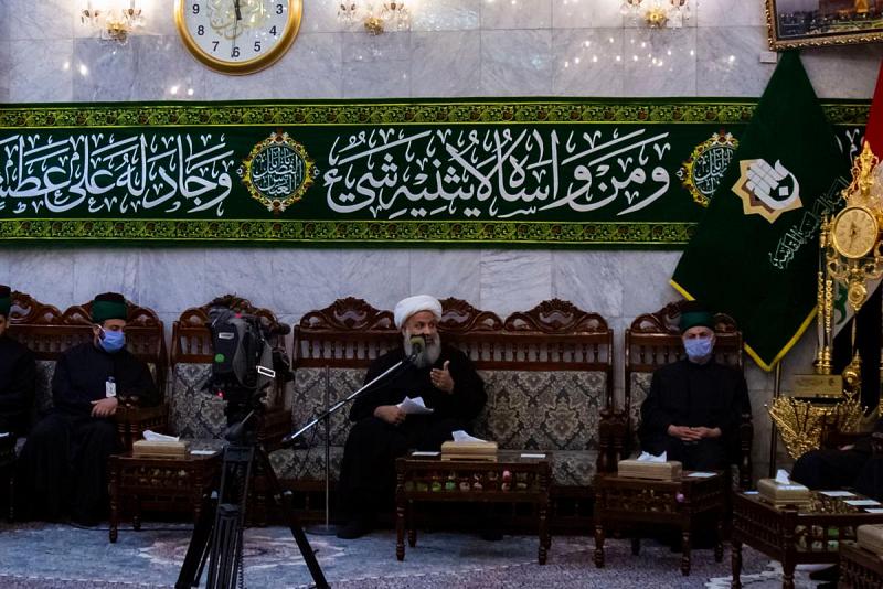 السادةُ الخَدَم يقيمون مجلساً للعزاء إحياءً لشهادة أمير المؤمنين (عليه السلام)