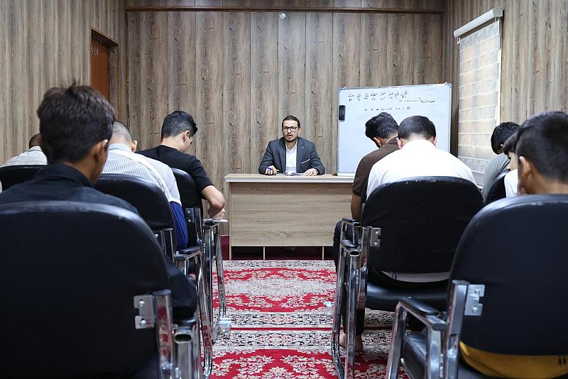 العتبة العباسية تقيم دورةً تدريبية حول المقامات الإنشادية لعددٍ من منشِدِي واسط