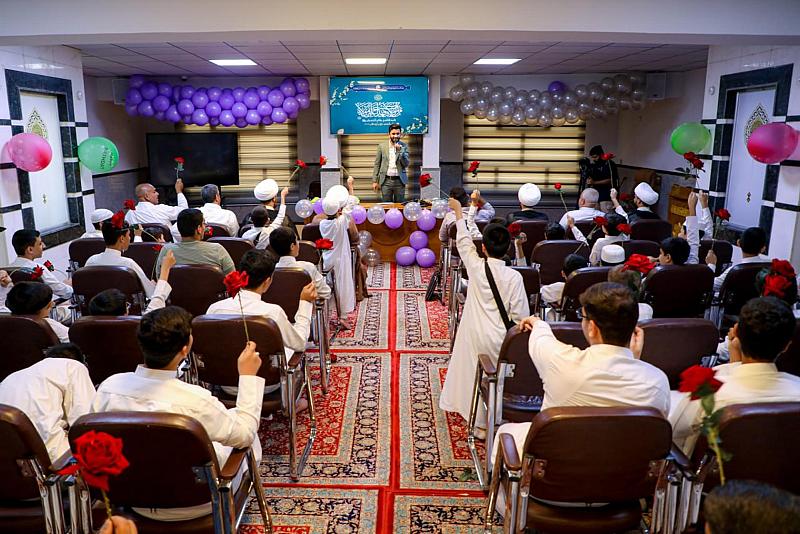 طلبة حفظ القرآن الكريم في المجمع العلميّ يحتفلون بعيد الغدير الأغرّ