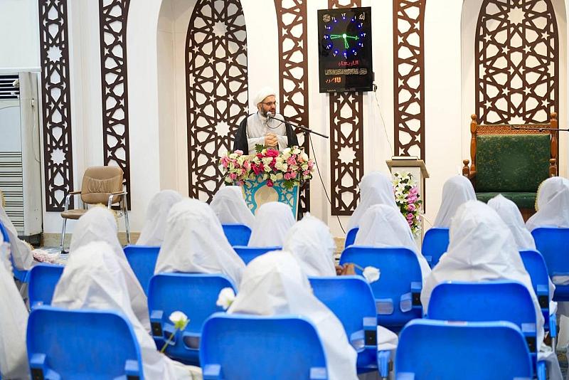 قسم الشؤون الفكرية ينظم حفل التكليف الشرعي للفتيات في بغداد تيمنًا بذكرى المولد النبوي الشريف