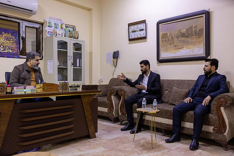 قسم العلاقات العامة يطلق برنامج الجدار الثقافي في مدارس بغداد