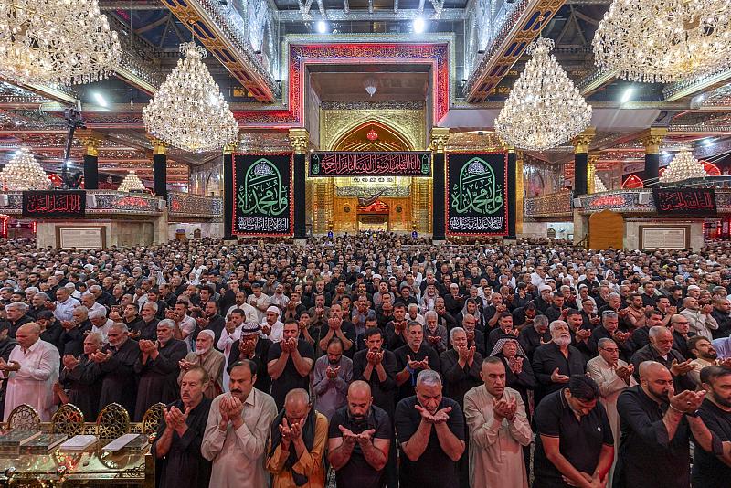 بالصور.. أجواء ليلة الجمعة الأخيرة من شهر صفر عند المرقدين الطاهرين