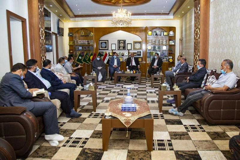 الأمانةُ العامّة للعتبة العبّاسية المقدّسة ومحافظ كربلاء يعقدان اجتماعاً لغرض تطوير شارع الجمهوريّة وفق رؤيةٍ هندسيّة معماريّة ذات طابعٍ إسلاميّ