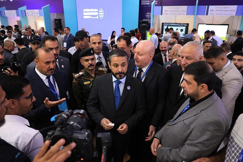 وزير التعليم العالي والبحث والعلمي: جامعة الكفيل من الجامعات الرائدة