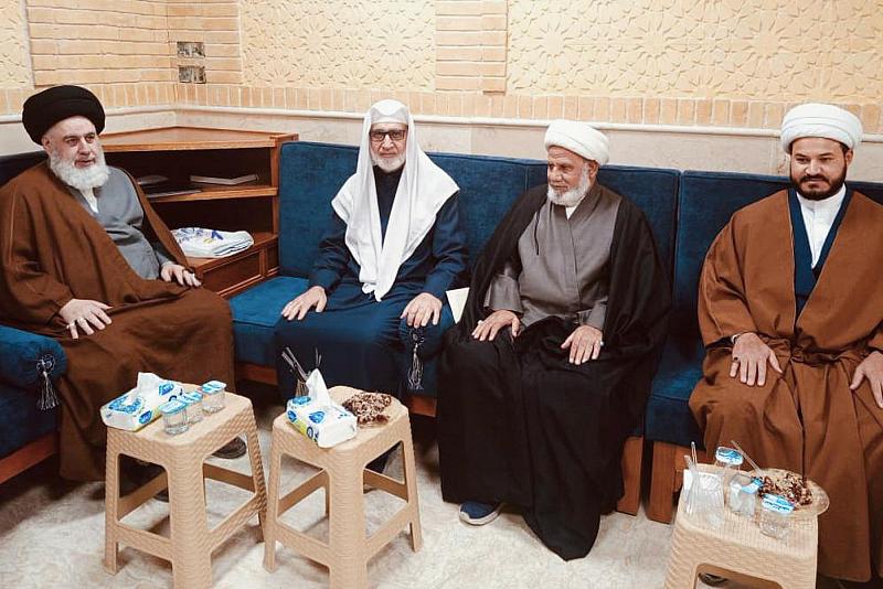 لتوثيق التراث العلمي.. وفد قسم شؤون المعارف يلتقي عددًا من أعلام مدينة النجف