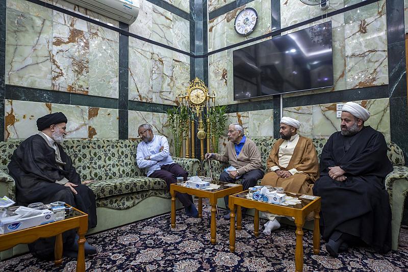 خلال استقباله وفدًا من مدغشقر.. السيد الصافي يؤكد استعداد العتبة العباسية لتقديم المساعدة الثقافية للمؤمنين في مختلف الدول 