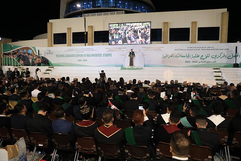 انطلاق الفعاليات المسائية لحفل تخرج طلبة الجامعات العراقية