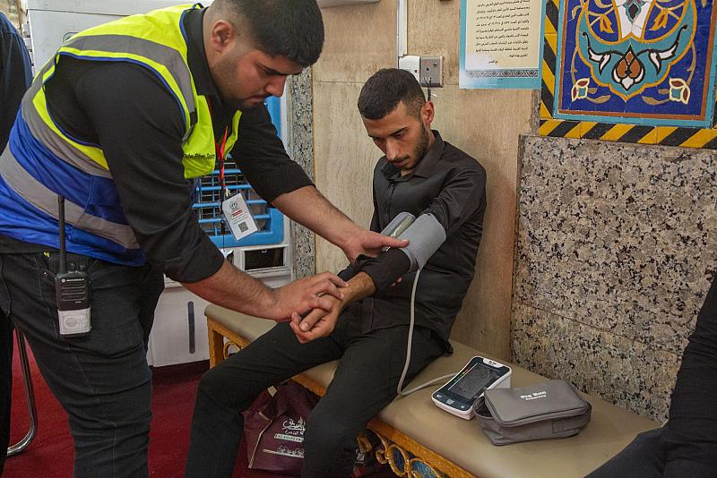 أكاديمية الكفيل: أكثر من (100) حالة تم إسعافها أثناء زيارة عاشوراء