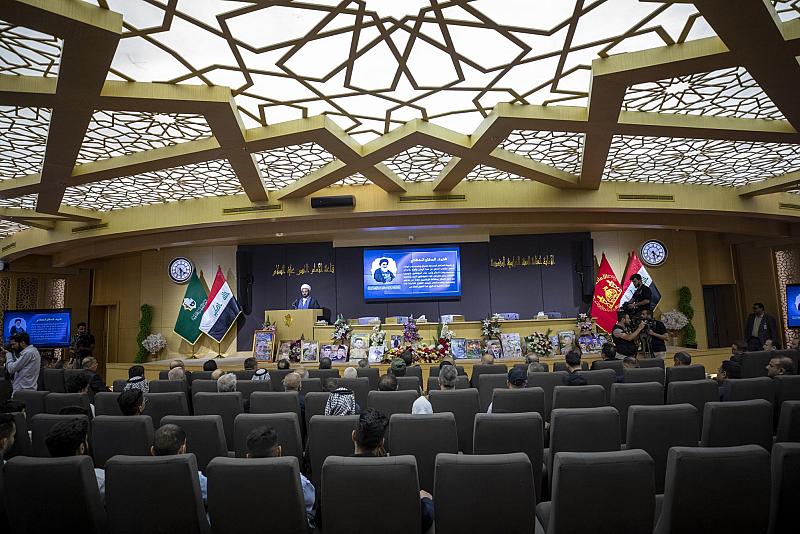 بالصور.. اختتام فعاليات الفترة المسائية لليوم الأول من مهرجان فتوى الدفاع المقدسة السابع