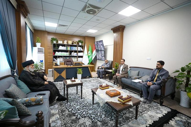 السيد الصافي يزور قسم التربية والتعليم ويؤكد على دعم العملية التربوية للارتقاء بها