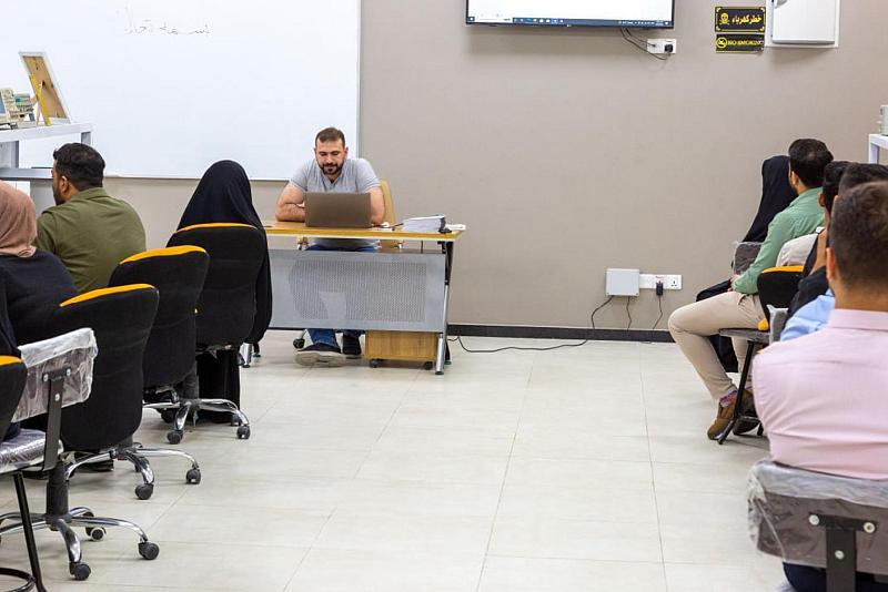 جامعة الكفيل تنظم ورشة تدريبية حول أساسيات مجموعة مايكروسوفت أوفس