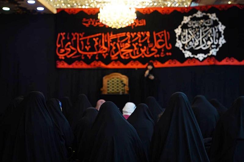 شعبة التوجيه الديني النسوي تعقد مجلس عزاء بذكرى شهادة الإمام الهادي (عليه السلام)