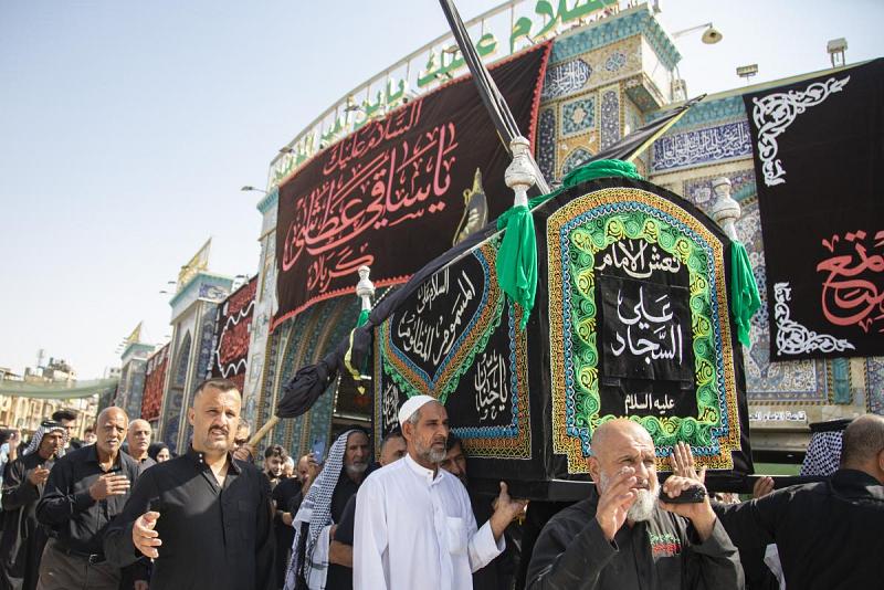 مواكبُ عزاء كربلاء تُحيي ذكرى شهادة الإمام زين العابدين (عليه السلام)
