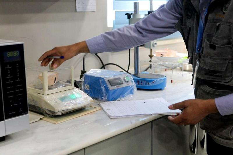 المختبرُ الهندسيّ الإنشائيّ يُدخل تقنيّاتٍ حديثة لفحص الطرق