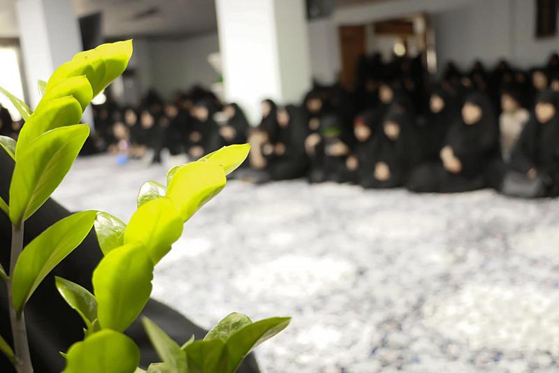 الخطابة النسوية تقيم مجلس عزاءٍ بذكرى استشهاد مسلم بن عقيل (عليه السلام)
