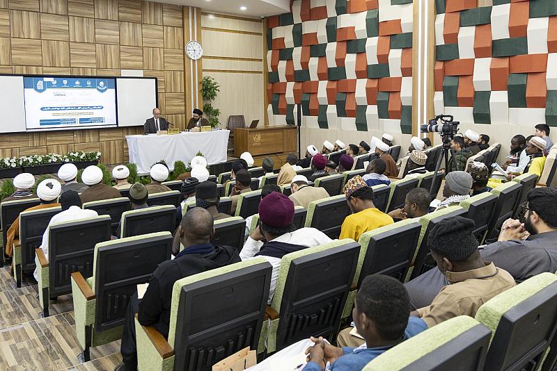 انعقاد الجلسة البحثية باللغة الإنكليزية ضمن فعاليات المؤتمر التمهيدي لإحياء ذكرى ألفية حوزة النجف الأشرف