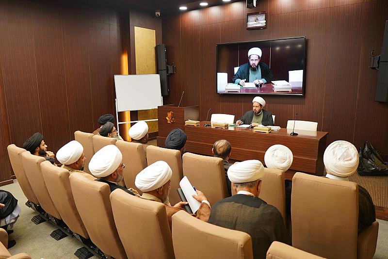 شعبة الخطابة تقيم جلسةً لمناقشة البحوث الختامية للمشاركين في البرنامج التأهيلي للخطباء