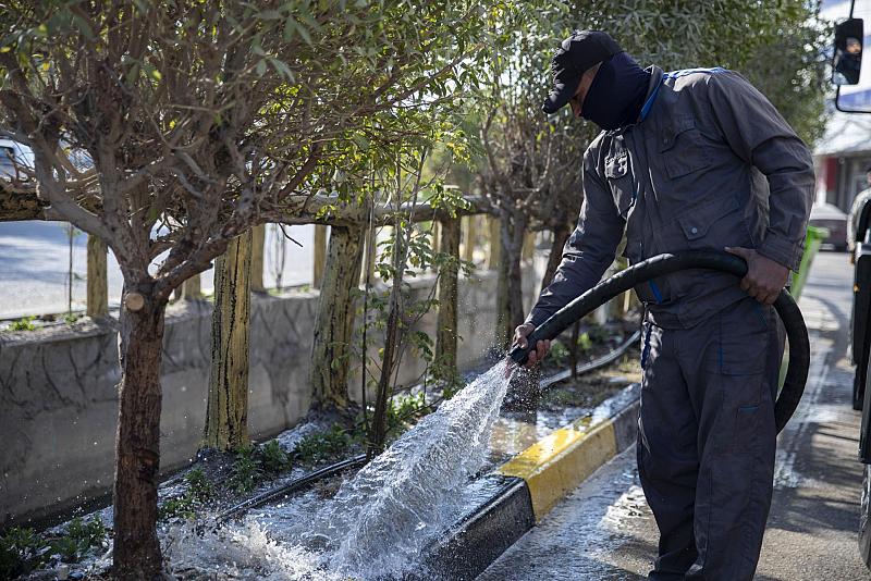 ملاكات العتبة العباسيَّة المقدَّسة تُواصل أعمال تأهيل (نهر الهنيدية) في كربلاء