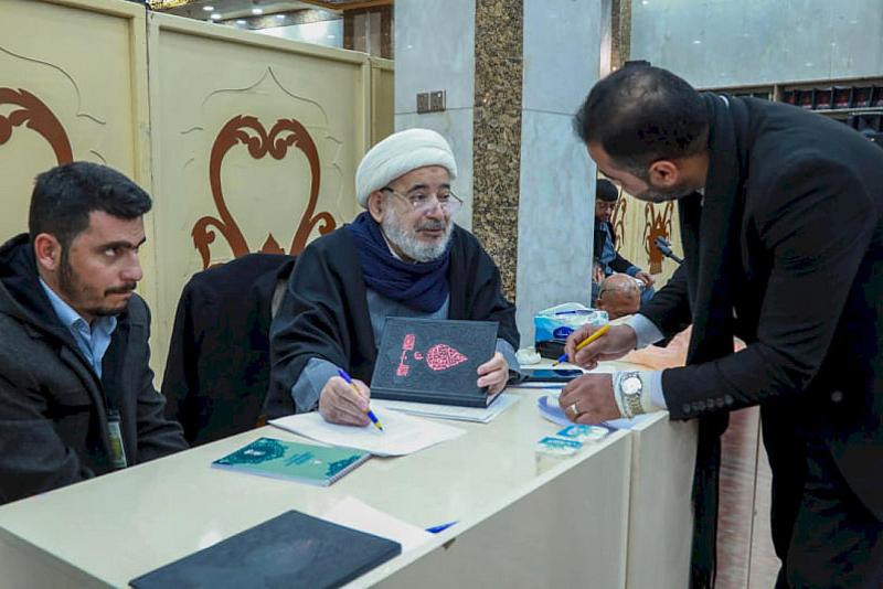 قسم شؤون المعارف يختتم دورة (صفات الشيعة) لعدد من ملاكات العتبة العباسية المقدسة