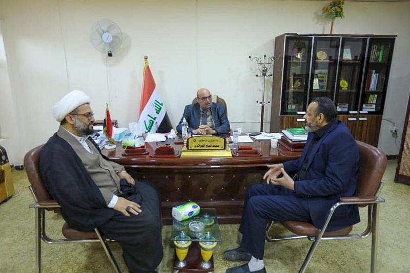 وفد قسم شؤون المعارف يلتقي مركز دراسات البصرة والخليج العربيّ