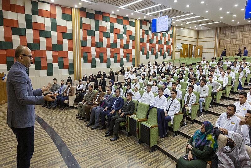 جامعة الكفيل تقيم بالتعاون مع قسم الشؤون الفكرية ندوةً حول التطرّف الفكري وأساليبه وأسبابه