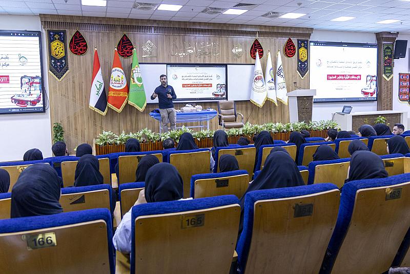 قسم الشؤون الطبية ينظّم ندوةً عن الإسعافات الأوّلية لأكثر من 100 متدرّب