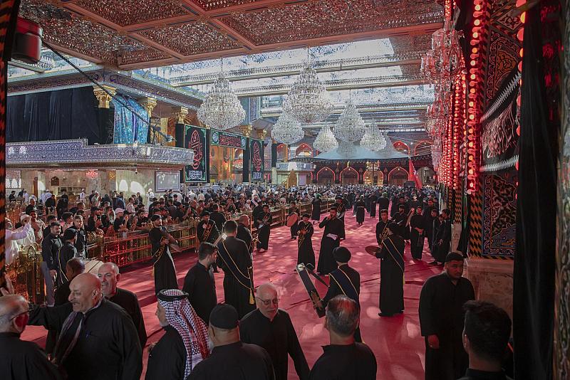 في اليوم الأول من محرم.. استمرار توافد المواكب العزائية