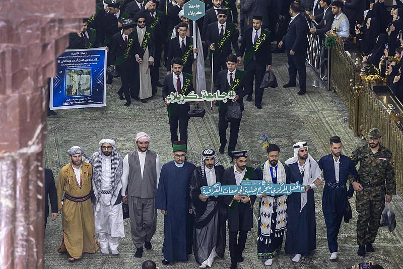 ضمن فعاليات حفل تخرج طلبة الجامعات.. انطلاق فعالية المسير صوب مرقد الإمام الحسين (عليه السلام)