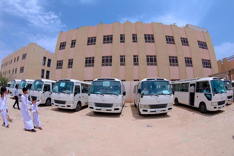 العتبة العباسية توفر عددًا كبيرًا من الحافلات لنقل طلبة الدورات القرآنية الصيفية