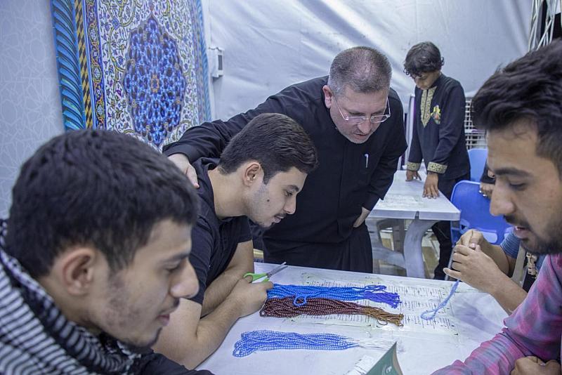 نائب الأمين العام للعتبة العباسية المقدسة يطّلع على خدمات مجموعة مواكب أم البنين (عليها السلام)