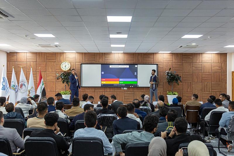 جامعة الكفيل تختتم مسابقة بنك المعلومات لطلبتها