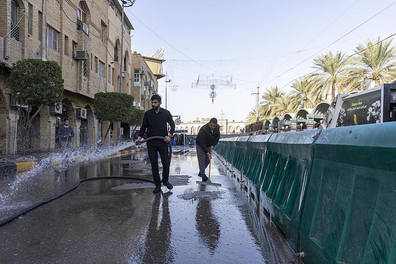 قسم الشؤون الخدمية يواصل تنفيذ حملات التنظيف لمحيط العتبة العباسية المقدسة في شهر رمضان المبارك