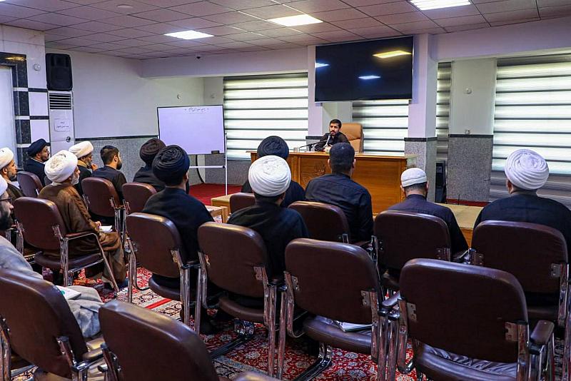 المجمع العلمي يقيم ورشة تدريبية لأساتذة المشروع القرآني الخاص بطلبة الحوزة العلمية