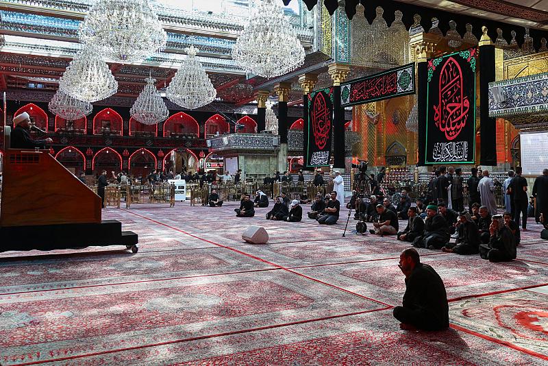 شعبة الخطابة تقيم مجلس عزاء في صحن مرقد أبي الفضل العباس (عليه السلام)