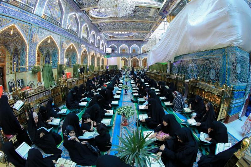 للنساء نصيبٌ وحضورٌ في الختمة القرآنيّة عند مرقد أبي الفضل العبّاس (عليه السلام)